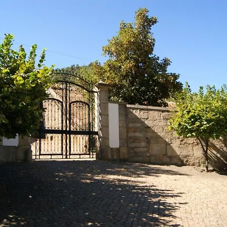 With 3 Bedrooms In With Wonderful Mountain View Shared Pool And Enclosed Garden Villa *