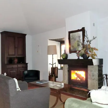 With 3 Bedrooms In With Wonderful Mountain View Shared Pool And Enclosed Garden Villa Torre De Moncorvo