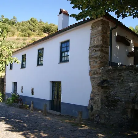 With 3 Bedrooms In With Wonderful Mountain View Shared Pool And Enclosed Garden Villa