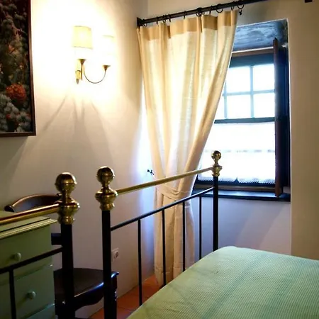 With 3 Bedrooms In With Wonderful Mountain View Shared Pool And Enclosed Garden * Torre De Moncorvo